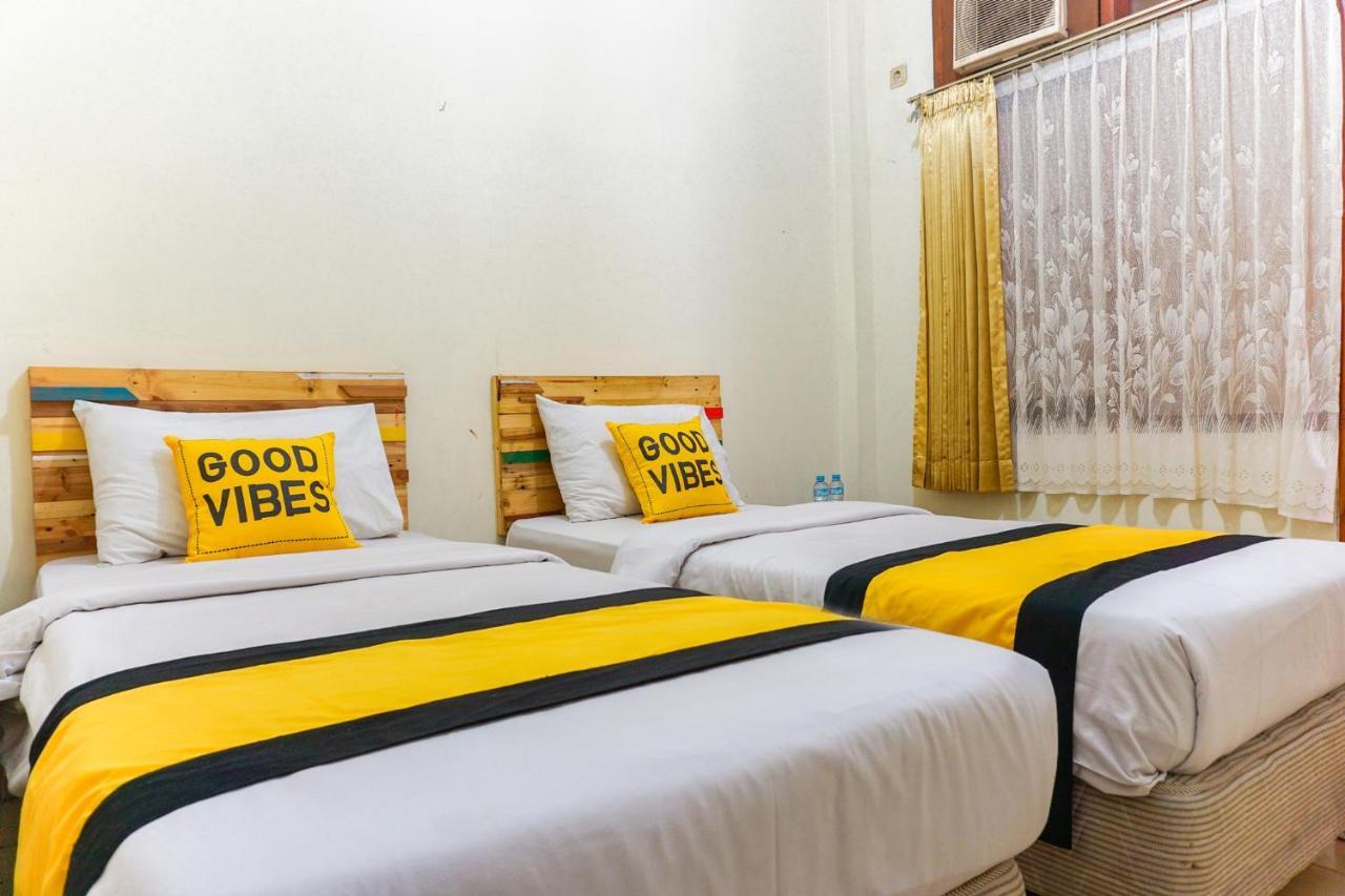 Astria Graha Hotel Bandung Exterior photo